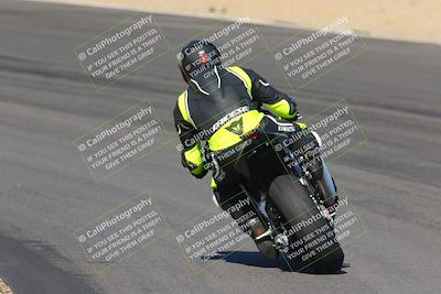 media/Nov-06-2022-SoCal Trackdays (Sun) [[208d2ccc26]]/Turn 10 Backside (1030am)/